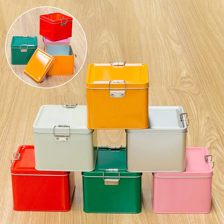 Kitchen Baking Tins - Quadratische Keksdosen aus Weißblech mit Deckel,