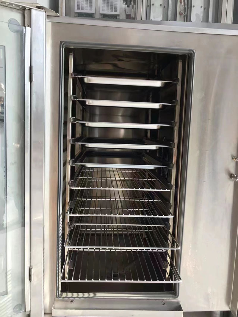 20-Fach Kombi-Backofen auf Rol – Kitchen With Baking Station Bewertung und Preis