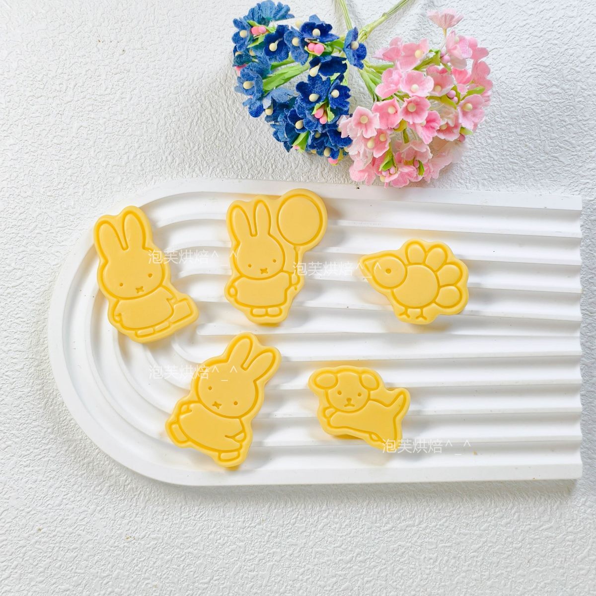 Niedliche 3D-Presskeksform mit – Kitchen Baking Items Bewertung und Preis